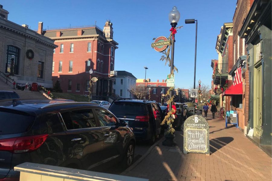 Saint Charles Main Street Hosts Holiday Traditions