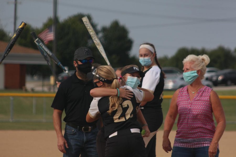 Softball Senior Night [Photo Gallery]