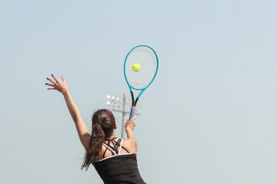 Varsity Girls Tennis Plays in FHC's Tournament [Photo Gallery]