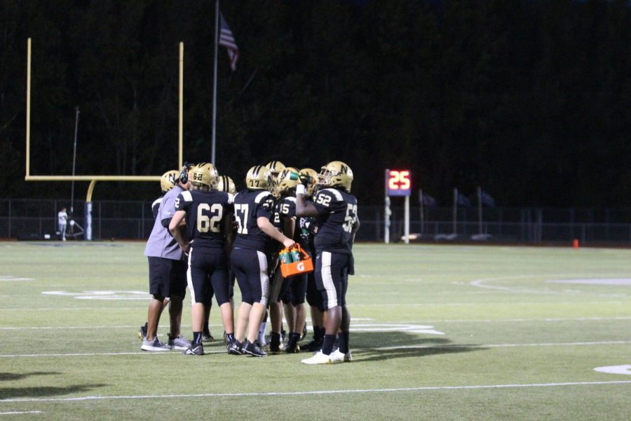 Varsity Football falls to Fort Zumwalt North [Photo Gallery]