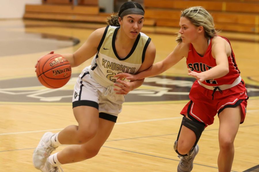 Varsity Girls Basketball Falls Again to FZS [Photo Gallery]