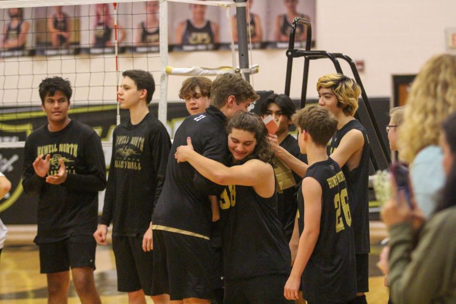 Boys Volleyball Dominates FZE on Senior Night [Photo Gallery]