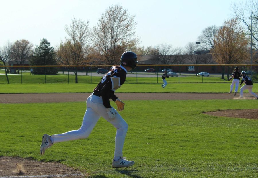 JV Baseball Triumphs Over FZN [Photo Gallery]