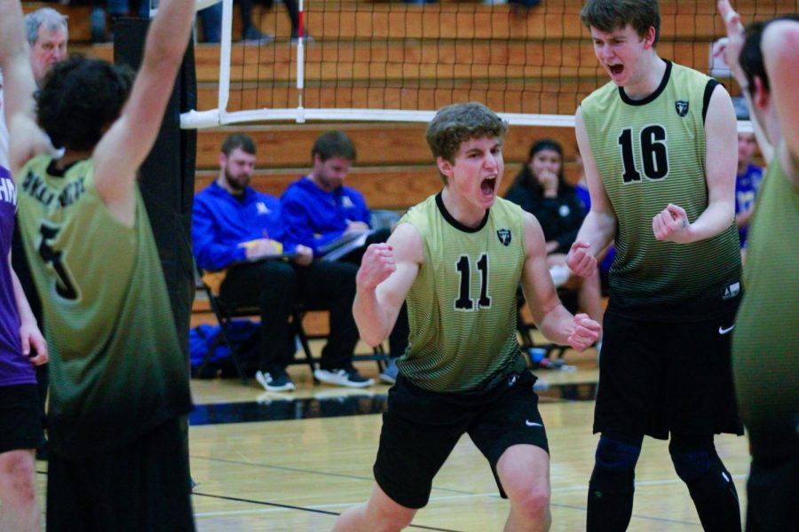 Varsity Boys Volleyball Dominates Howell High [Photo Gallery]