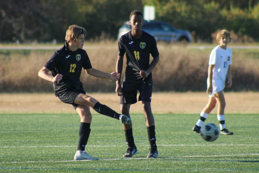 JV Boys Soccer Falls to Francis Howell High [Photo Gallery]