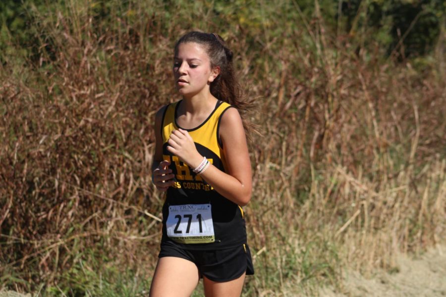 FHN cross country runs at the event held by Parkway west. The FHN girls and boys cross country team runs at the event held by Parkway west at LIving Word United Methodist church on Oct. 1.