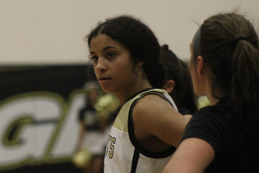 Senior Sami Dubay waits for her teammates to pass the ball in a game against Fort Zumwalt East on Nov. 29. Dubay is a senior shooting guard and it’s her first year as a member of the FHN varsity girls basketball team. 