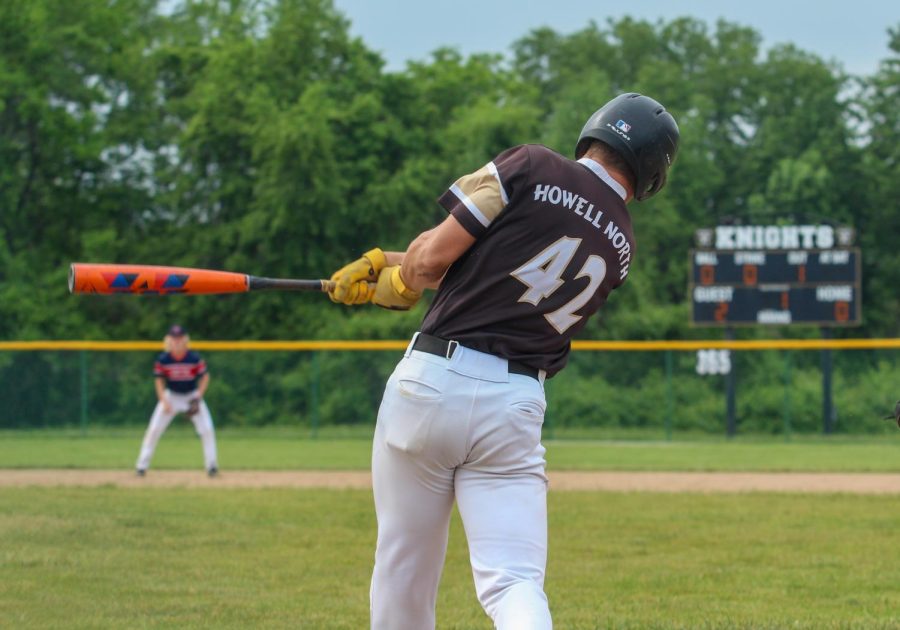 Varsity Knights Baseball Wins In a Home Game Against Parkway South [Photo Staff]