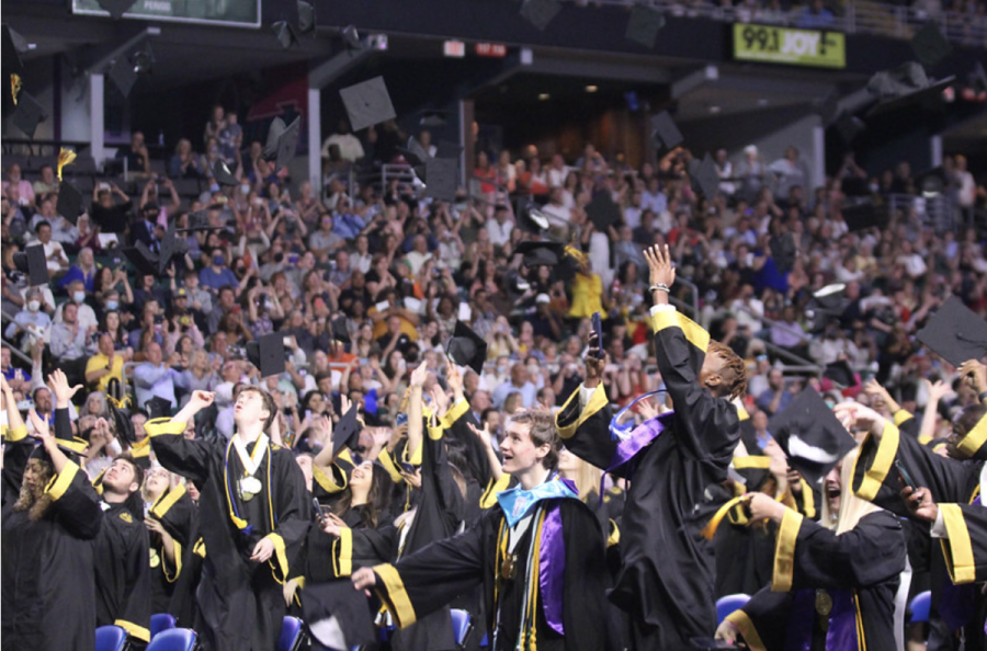 On June 4, FHN's 2022 senior class had their graduation ceremony at the family arena. The event featured FHN’s Senior Choir and speeches from Dr. Lammers and other school board staff. Friends and family of the graduates were able to watch as the students walked the stage and received their diploma covers.