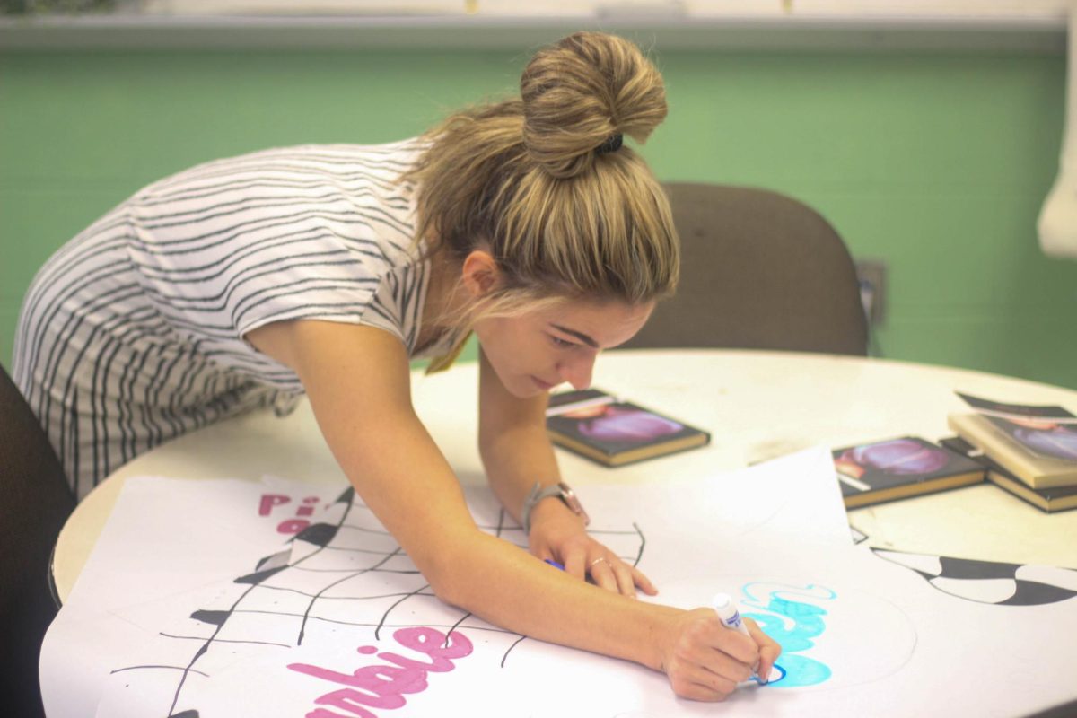 Stuco Meets during Knight Time to Prepare for Homecoming [Photo Gallery]