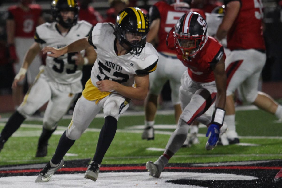 FHN Varsity Football Falls to Fort Zumwalt South [Photo Gallery]