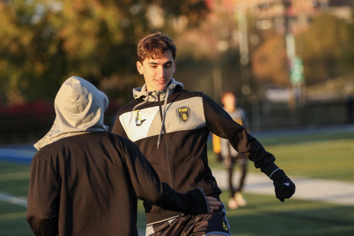 Boys Soccer Beats Pattonville in District Quater Finals