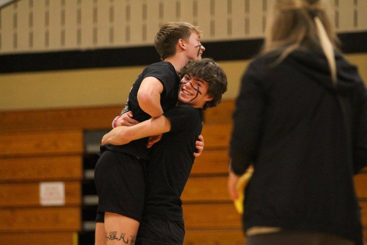 FHN's HOSA Hosts Their Annual Dodgeball Tournament [Photo Gallery]