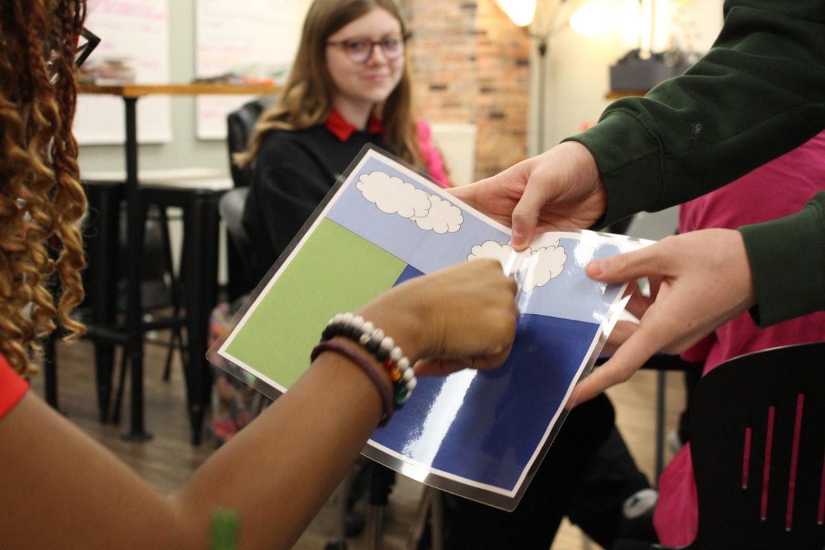 Lewis and Clark ECC Students Gather Together [Photo Gallery]