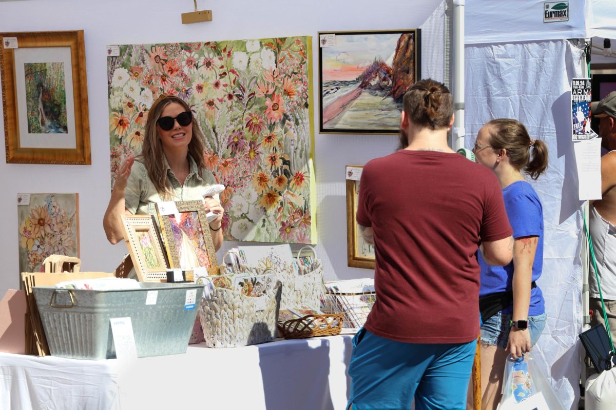 Main Street Art Festival and Flea Market Bring Crowds [Photo Gallery]