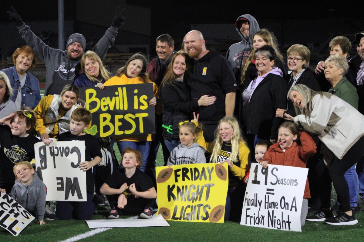 Fort Zumwalt East Defeats The Knights Varsity Football On Senior Night [Photo Gallery]