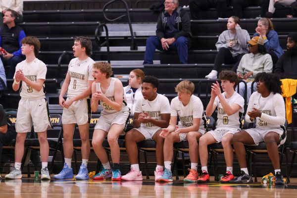 JV Boys Basketball Takes A Loss To SLUH [Photo Gallery]