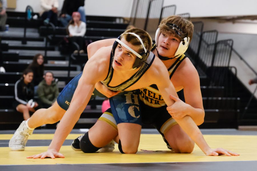 JV Boys Wrestling Competes in a Duel Against FHC [Photo Gallery]