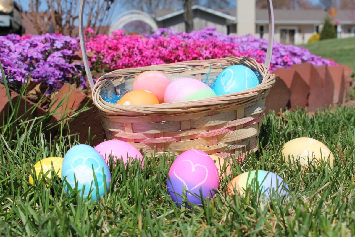 How to Dye Easter Eggs