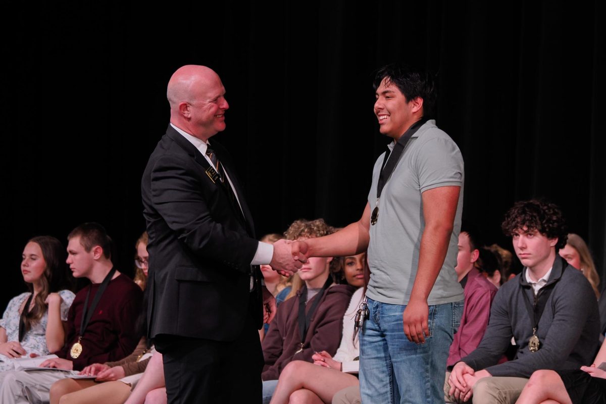 KOE Holds Annual Knights of The Round Table Ceremony [Photo Gallery]