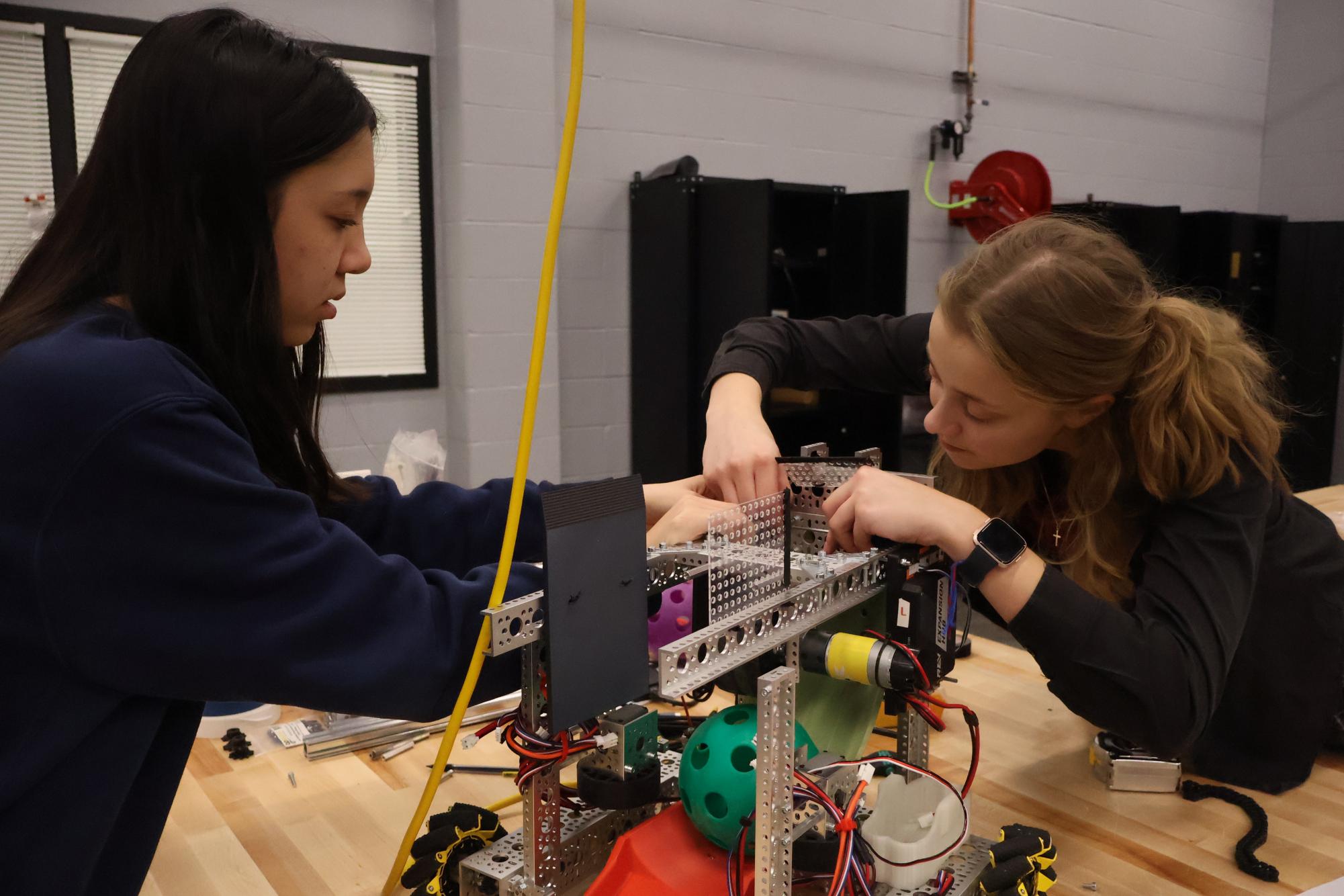 On Friday Dec. 12, The FHN Robotics Club sponsored by Mike Green met after school for a work session.