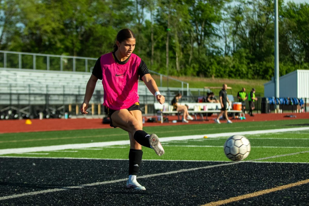 Varsity Girls Soccer Extends Their Win Streak [Photo Gallery]